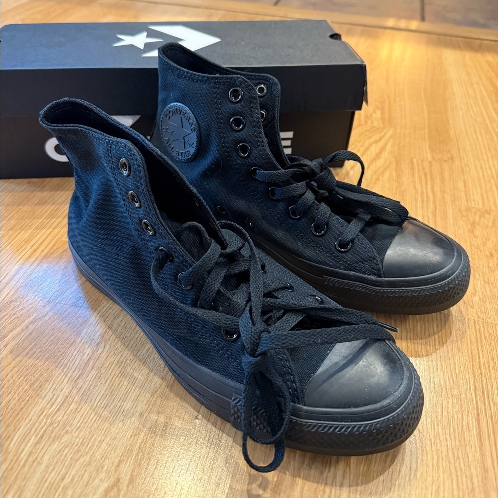 Converse Chuck Taylor All Star High Top Black Monochrome M 7 / W 9 | New w/ Box - Picture 4 of 8